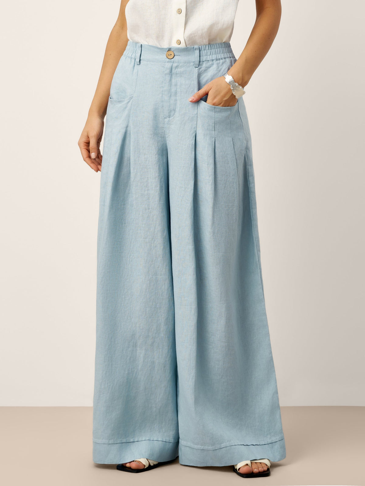 Veridiana | Pleated Linen Trousers