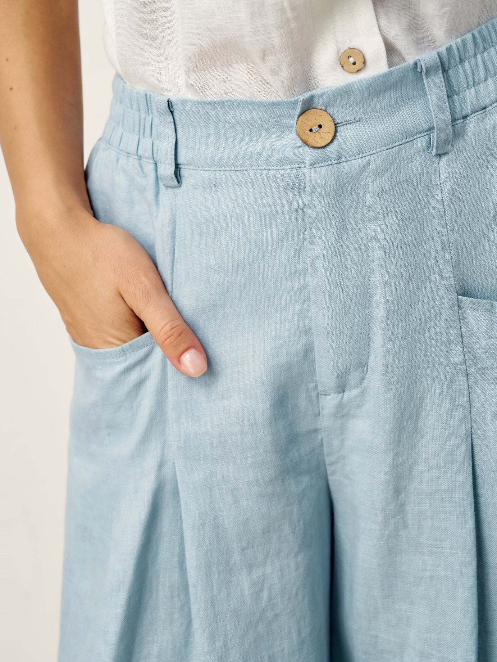 Veridiana | Pleated Linen Trousers