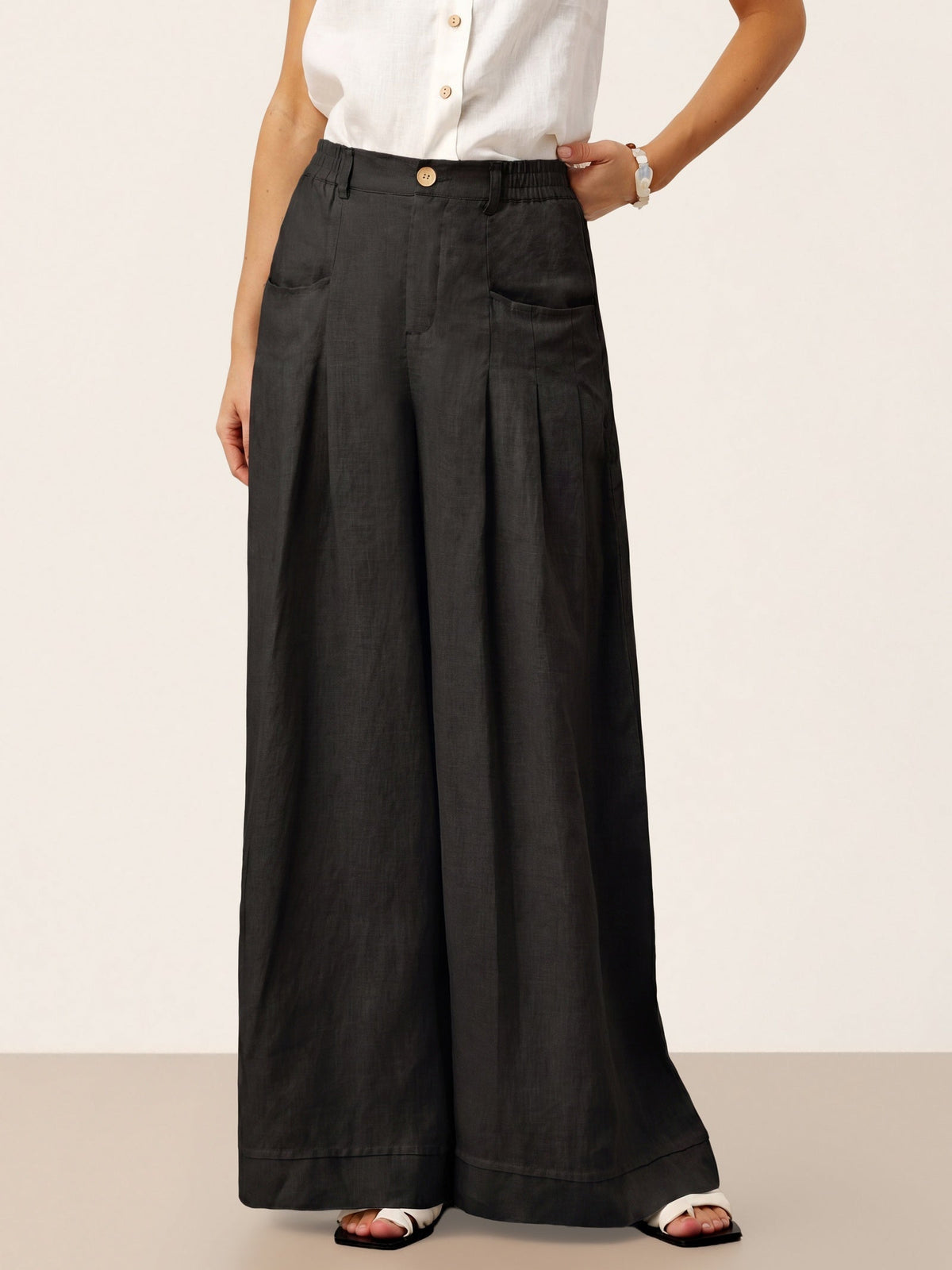Veridiana | Pleated Linen Trousers