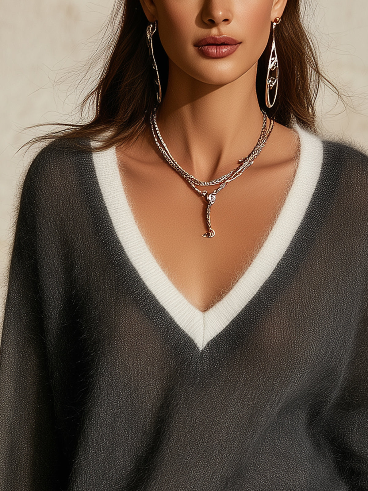 Elara | Contrast V-Neck Knit