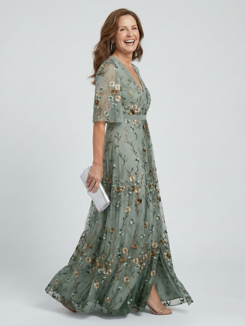 Selora | Floral Halter Maxi Dress