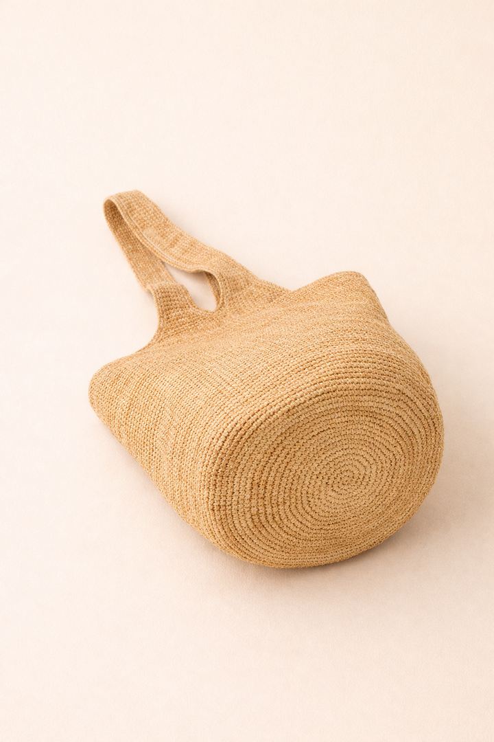 Raffia Straw Bucket Bag Handwoven Structured Shoulder Beach Vacation Bag