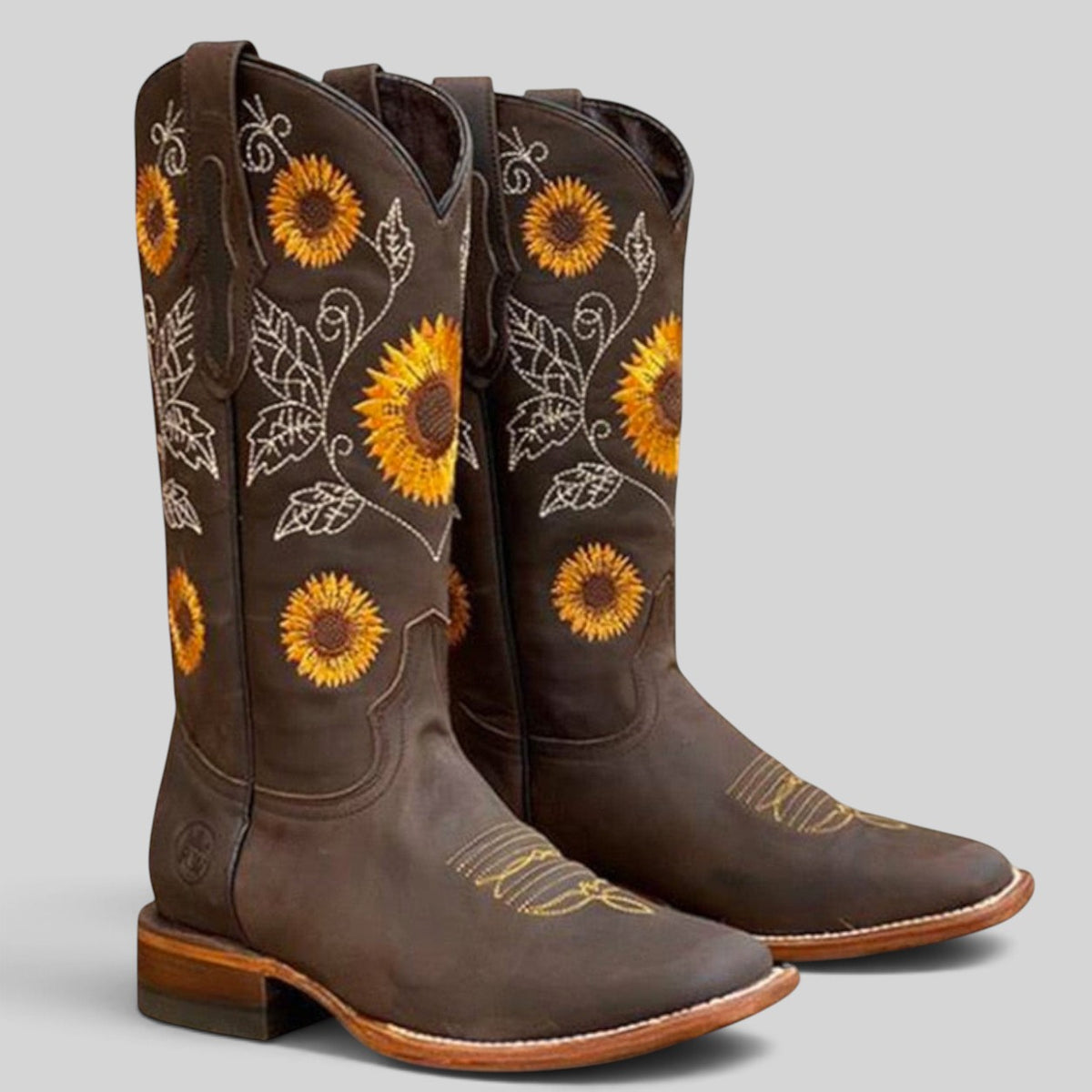 ZYRELLE | WESTERN SUEDE COWBOY BOOTS