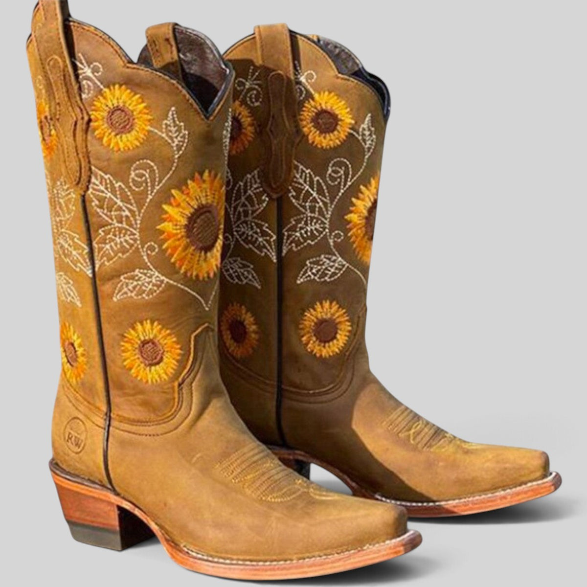 ZYRELLE | WESTERN SUEDE COWBOY BOOTS