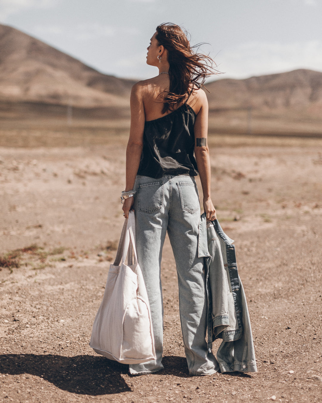 The Black Asymmetrical Top
