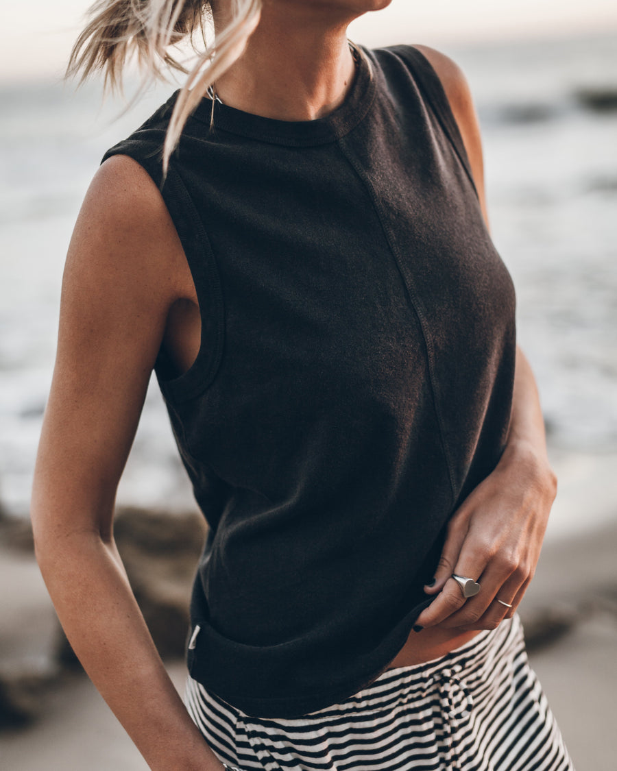 The Dark | Loose Tank Top